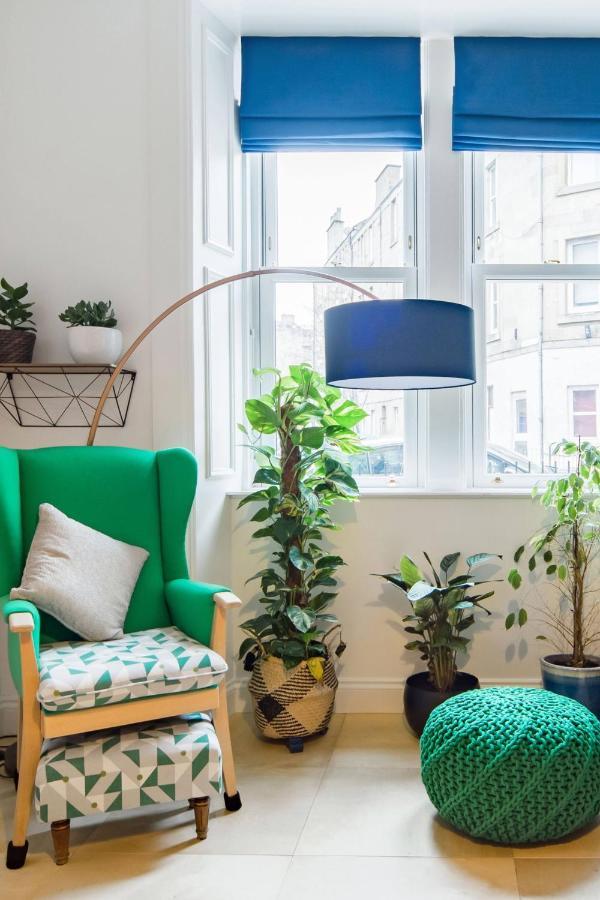 The Plywood Flat, Modern Style In A Traditional Tenement EDI Exterior foto